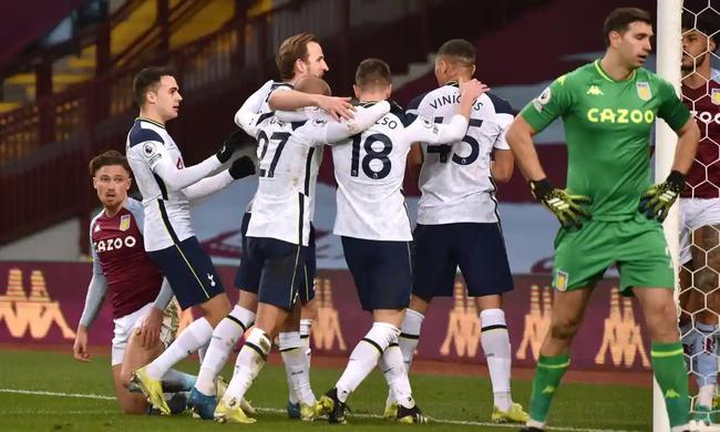  道格拉斯路易斯锁定胜局维拉公园球场见证维拉击败热刺