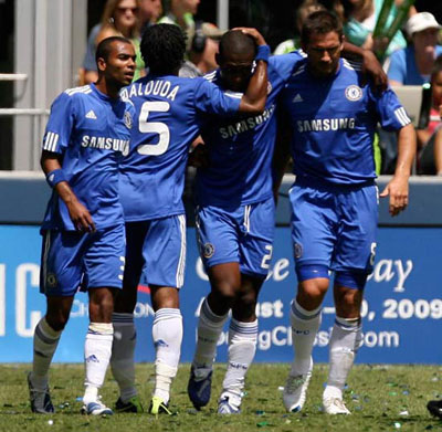  切尔西新援首秀建功，客场逼平传统劲旅曼联